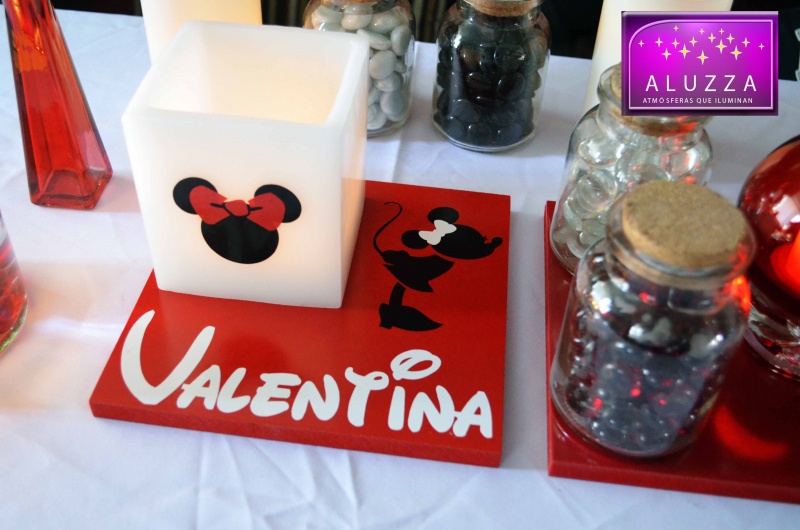 CENTRO DE MESA INFANTIL MINNIE MOUSE ROJO