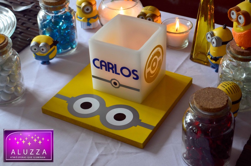 CENTRO DE MESA MINIONS