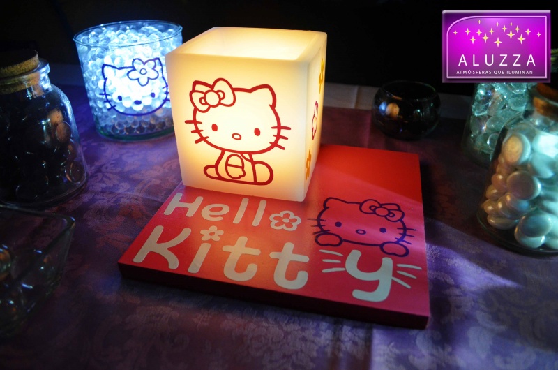 CENTRO DE MESA HELLO KITTY